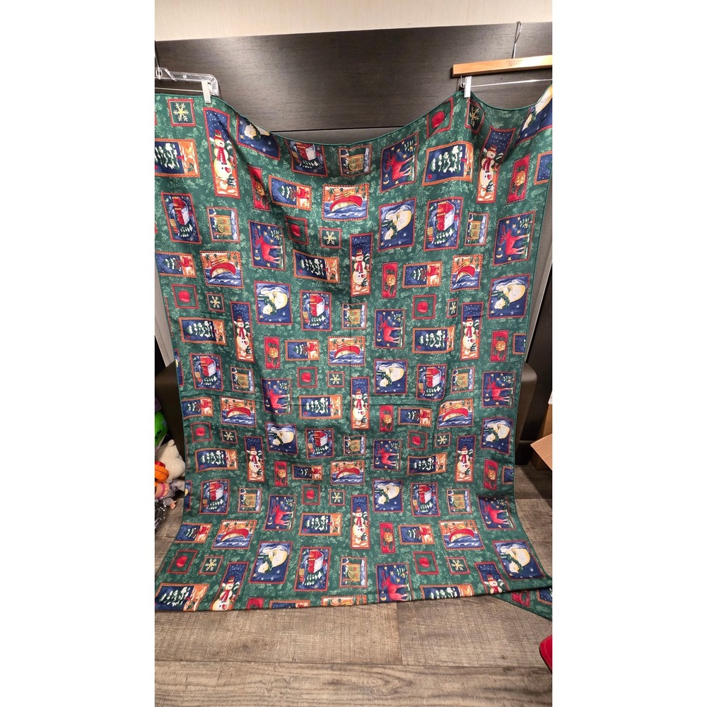 Vintage Christmas Holiday Green Fabric Panel Snowman Reindeer Cabin Winter Lodge